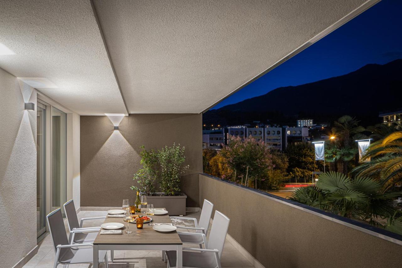 Aris Apartments & Sky Pool - Tonelli Hotels - Adult Friendly Riva del Garda Exteriör bild
