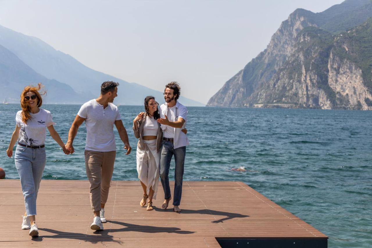 Aris Apartments & Sky Pool - Tonelli Hotels - Adult Friendly Riva del Garda Exteriör bild